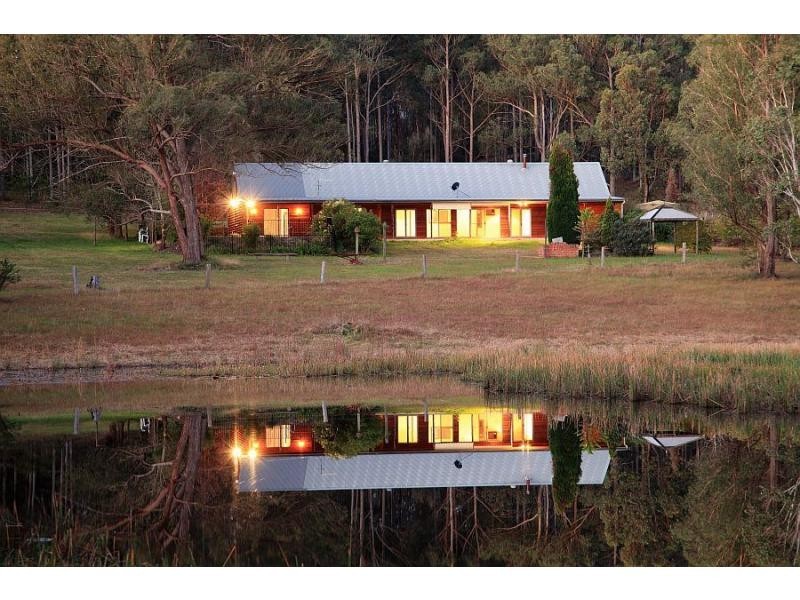 20 Littlewood Road, North Rothbury NSW 2335