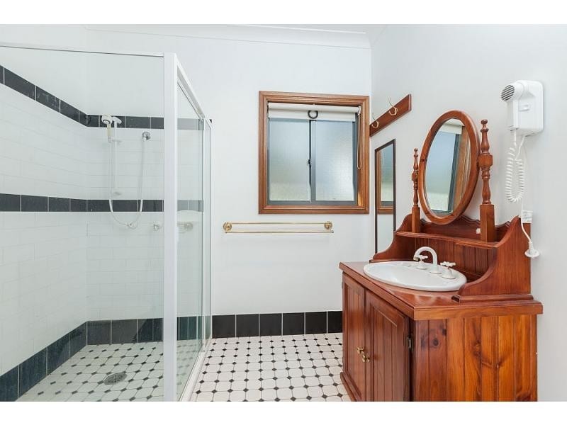 20 Littlewood Road, North Rothbury NSW 2335