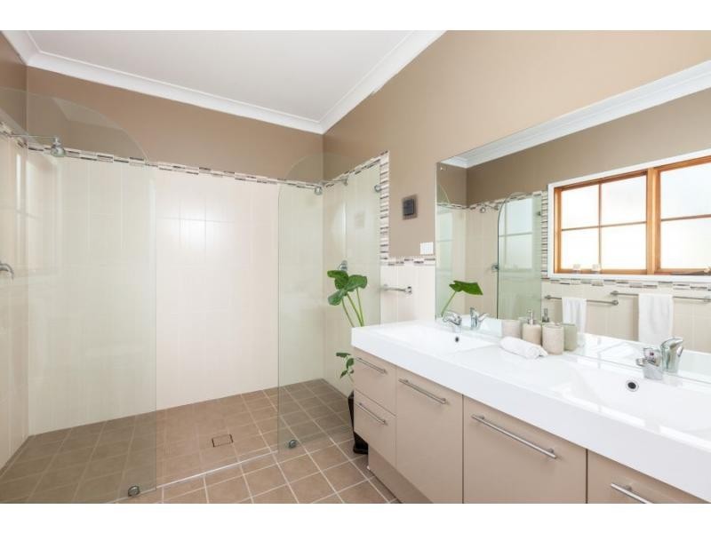 328 Talga Road, Lovedale NSW 2325