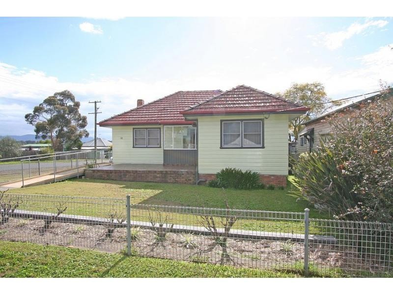 18 Foster Street, Cessnock NSW 2325