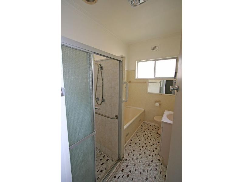 18 Foster Street, Cessnock NSW 2325