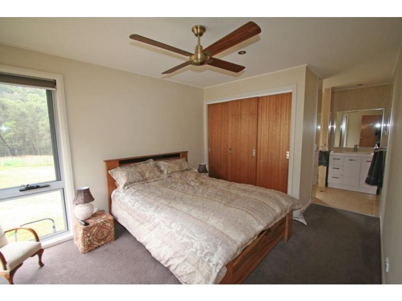 204 Thompsons Road, Milbrodale NSW 2330