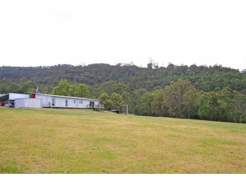 204 Thompsons Road, Milbrodale NSW 2330