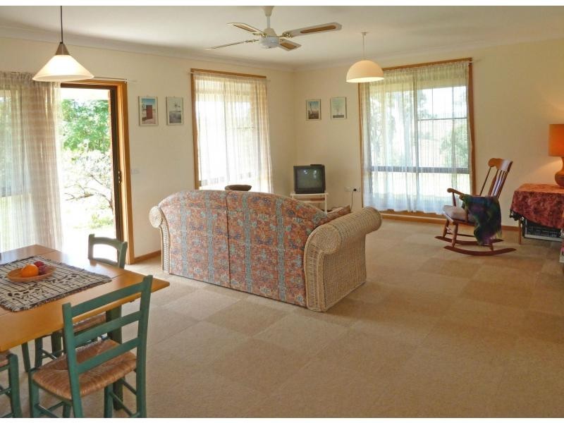 690F Elderslie Road, Elderslie NSW 2335