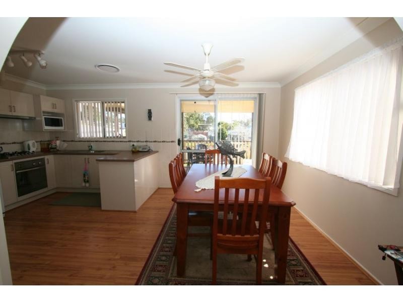 29 Elizabeth Street, Abermain NSW 2326