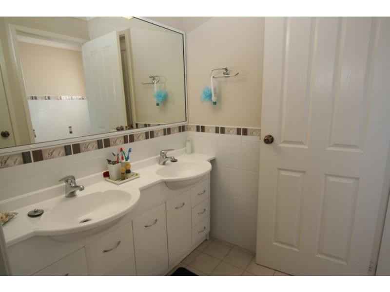 29 Elizabeth Street, Abermain NSW 2326