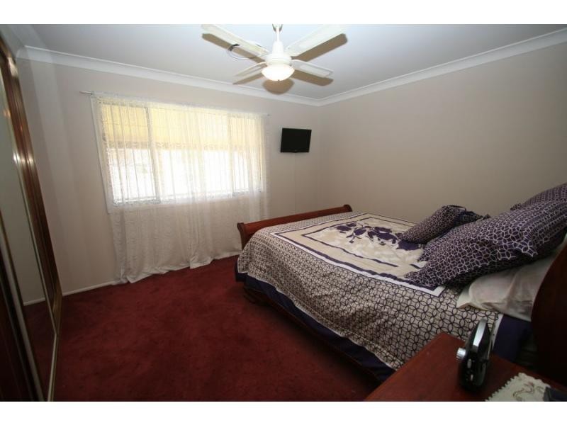 29 Elizabeth Street, Abermain NSW 2326