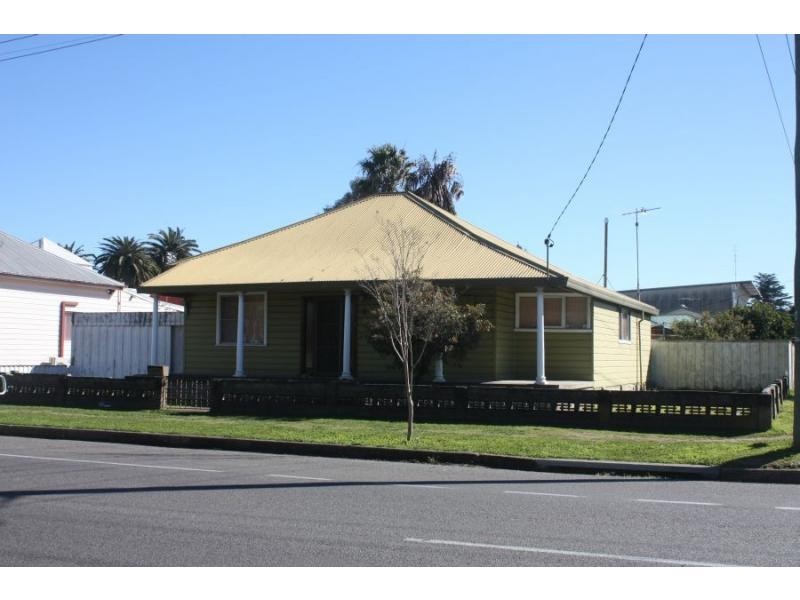 4 Ferguson Street, Cessnock NSW 2325