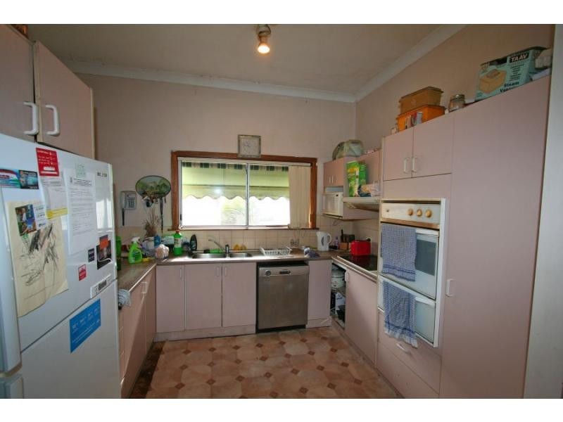 17 Comfort Avenue, Cessnock NSW 2325