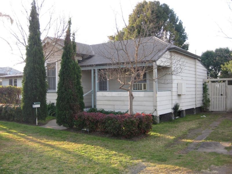 26 Maclean Street, Cessnock NSW 2325