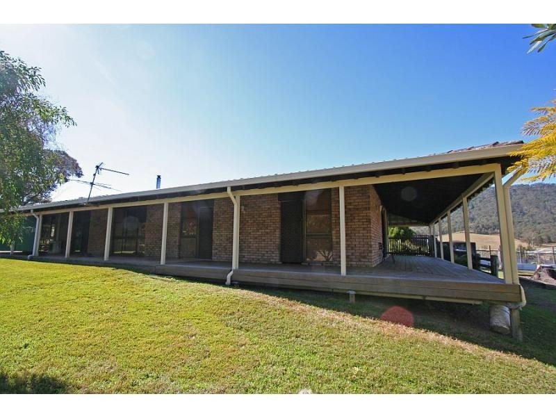 622 Lambs Valley Road, Lambs Valley NSW 2335