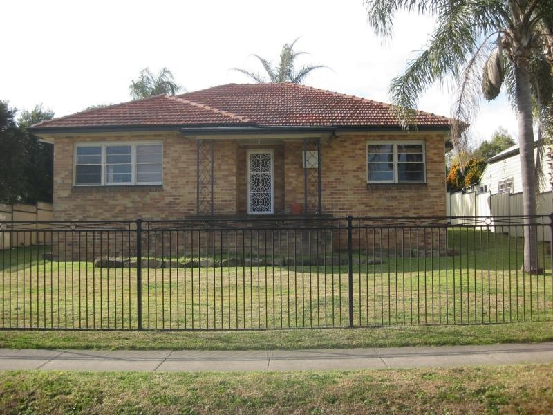 40 Hall Street, Cessnock NSW 2325