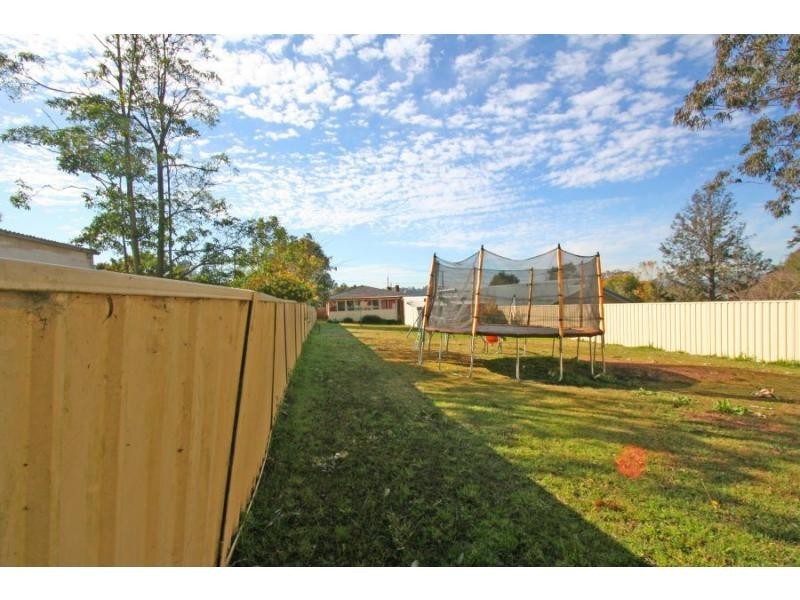 17 Buckland Avenue, Cessnock NSW 2325