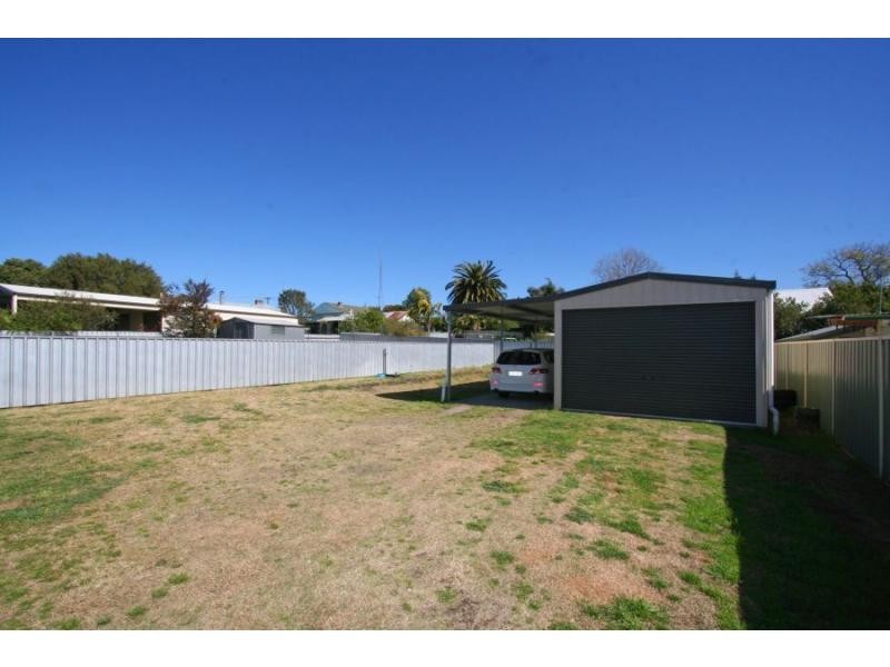 58 Government Road, Weston NSW 2326