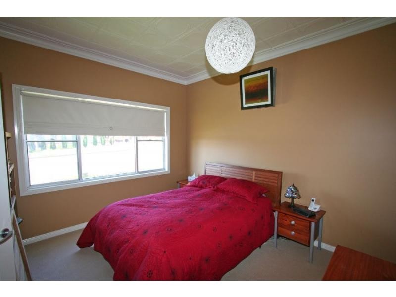 58 Government Road, Weston NSW 2326