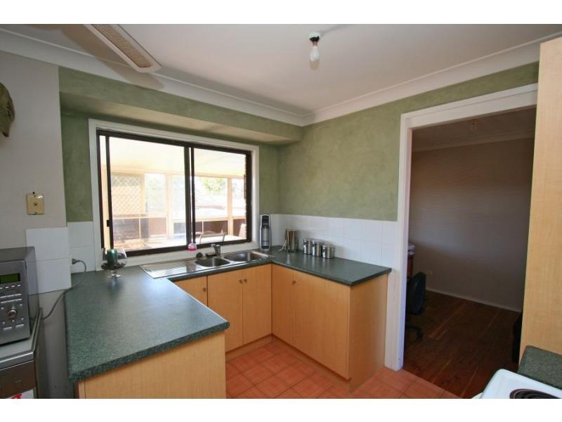 16 Mackellar Street, Cessnock NSW 2325