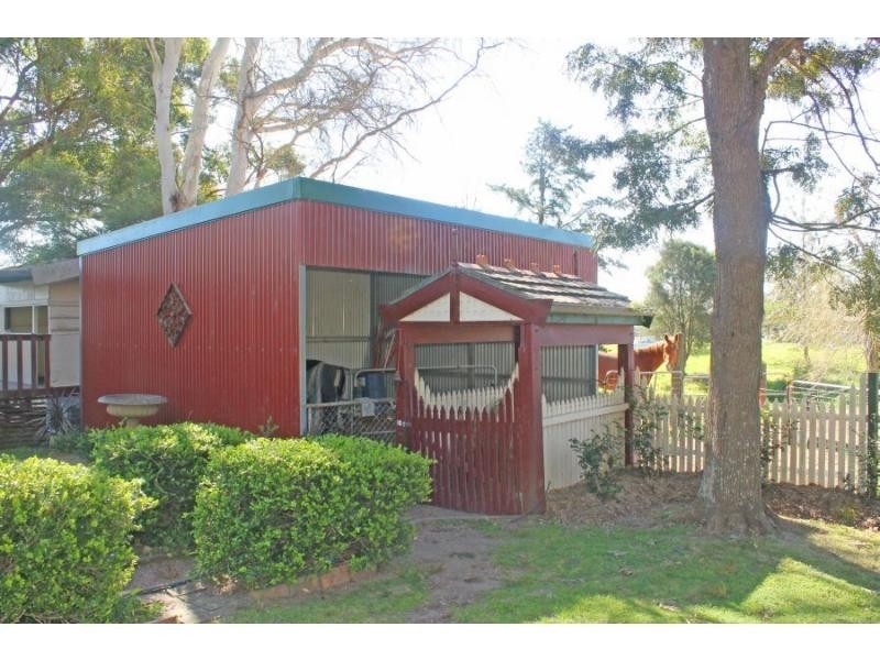 974 Leggetts Drive, Mount Vincent NSW 2323