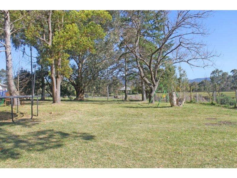 974 Leggetts Drive, Mount Vincent NSW 2323