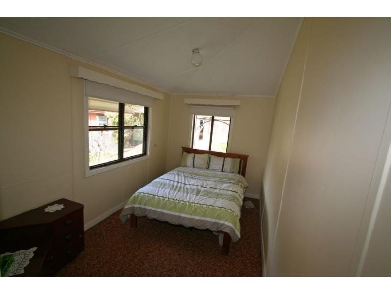4 Thomas Street, North Rothbury NSW 2335