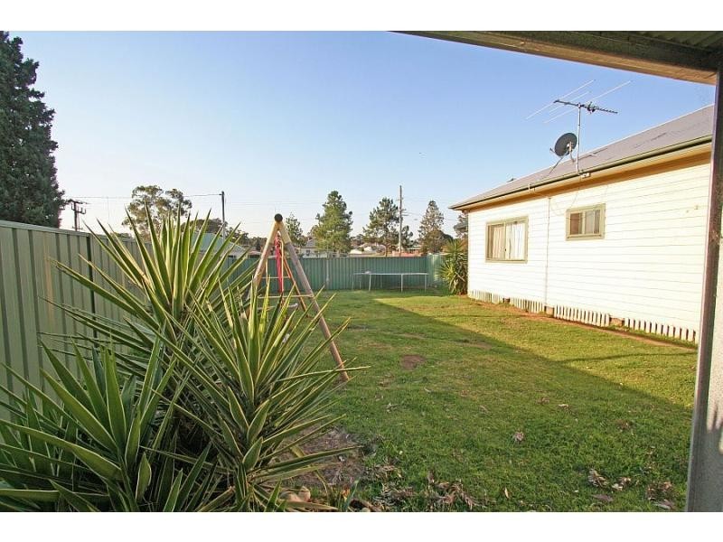 5 Mulbring Street, Aberdare NSW 2325