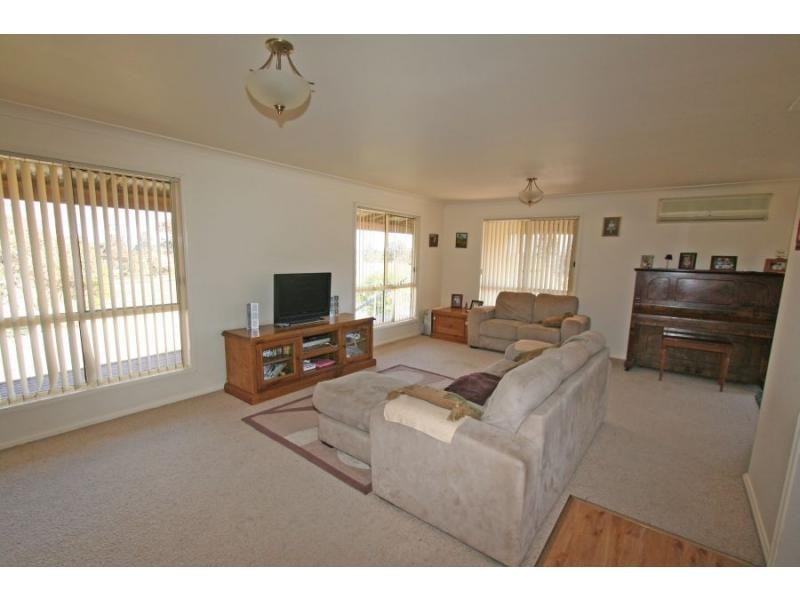 904B Elderslie Road, Elderslie NSW 2335