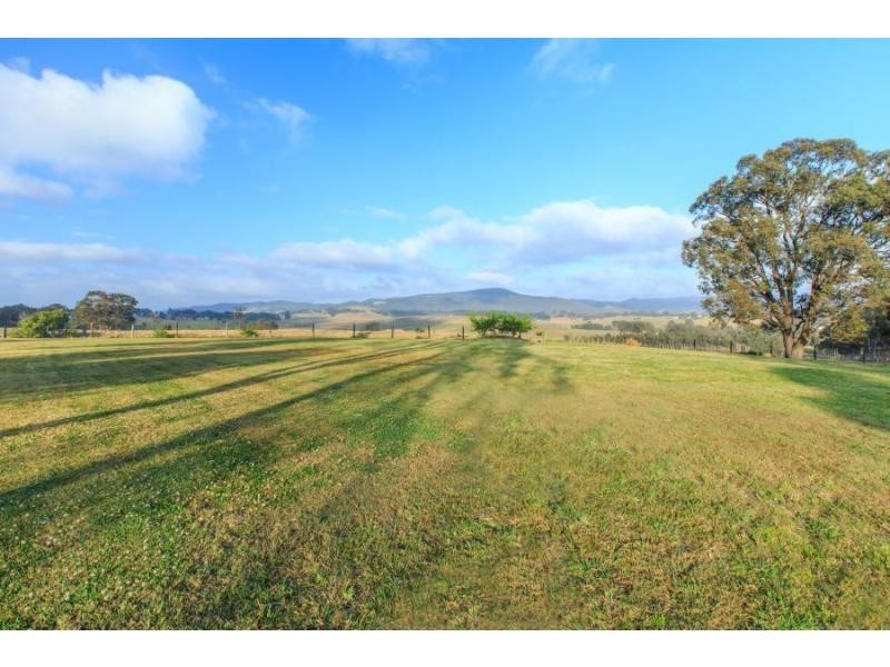 211 Oakey Creek Road, Pokolbin NSW 2320