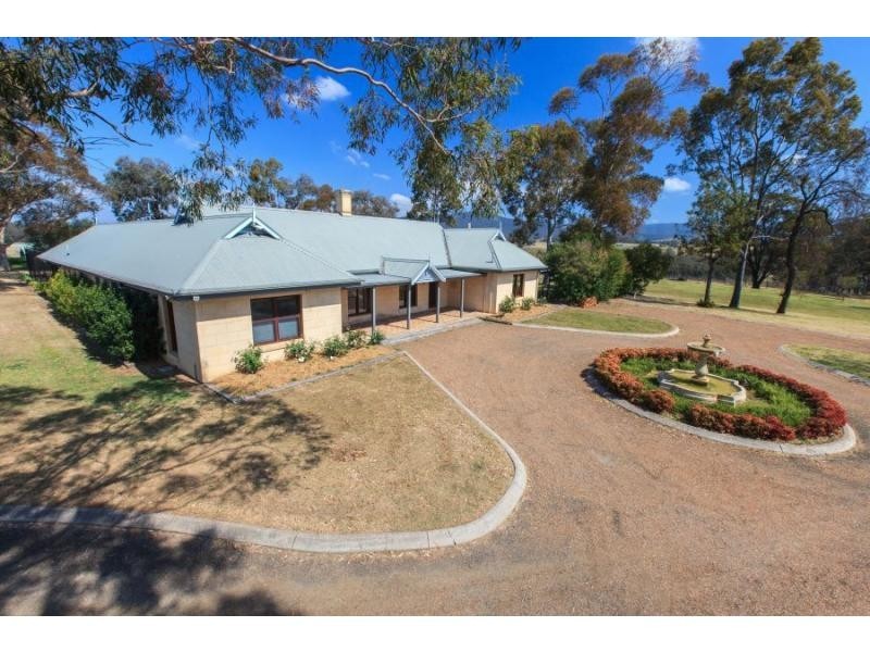 211 Oakey Creek Road, Pokolbin NSW 2320