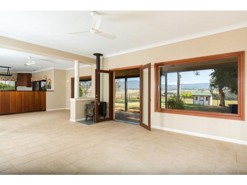 211 Oakey Creek Road, Pokolbin NSW 2320