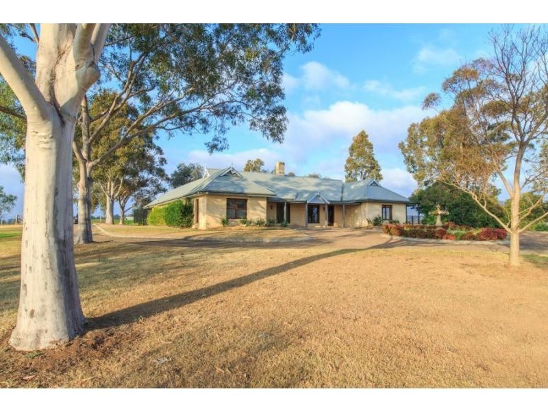 211 Oakey Creek Road, Pokolbin NSW 2320