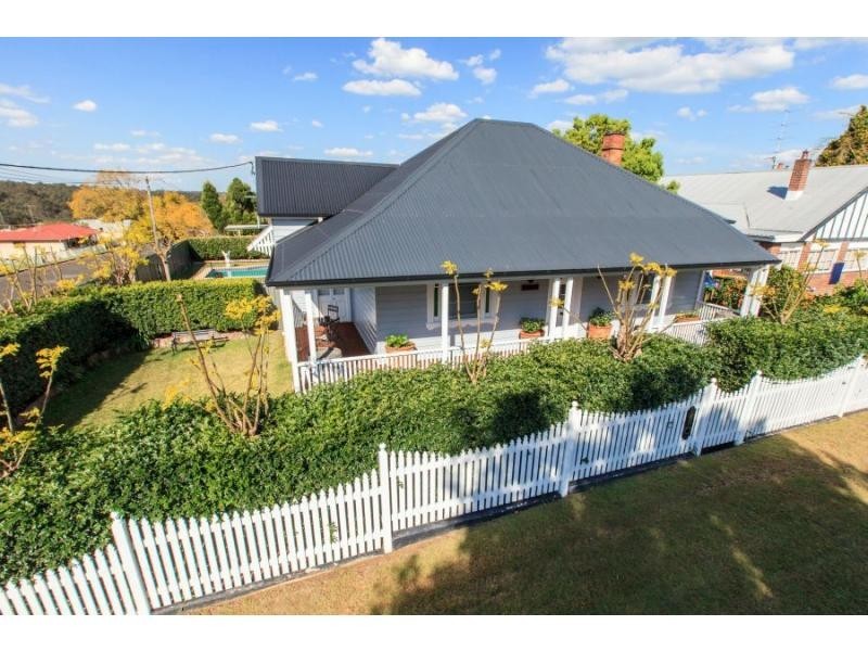 2 Regent Street, Cessnock NSW 2325