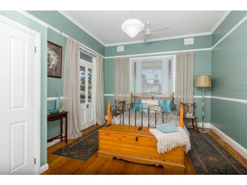 2 Regent Street, Cessnock NSW 2325