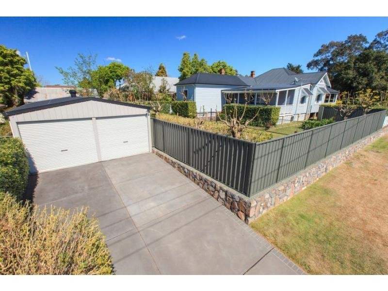 2 Regent Street, Cessnock NSW 2325