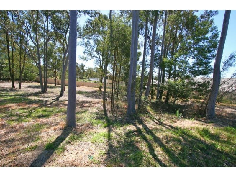 4 Traminer Grove, Cessnock NSW 2325