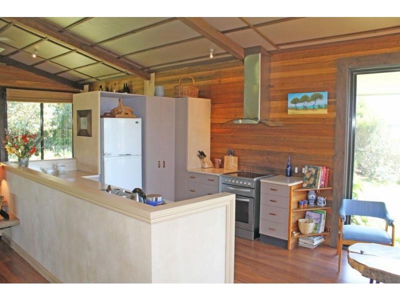 112 Wollong Road, Quorrobolong NSW 2325