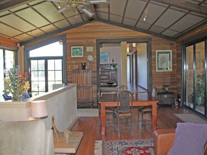 112 Wollong Road, Quorrobolong NSW 2325