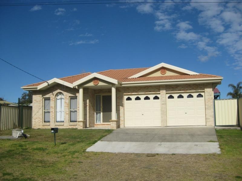 33 John Street, Ellalong NSW 2325