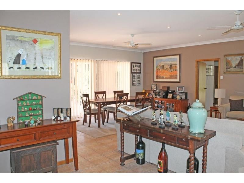381 Deasys Road, Pokolbin NSW 2320