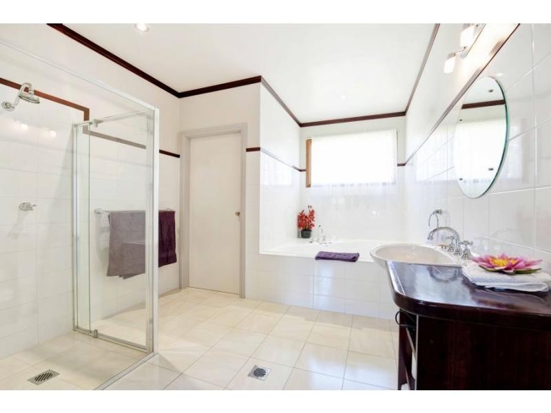 96 Olsen Road, Lovedale NSW 2325