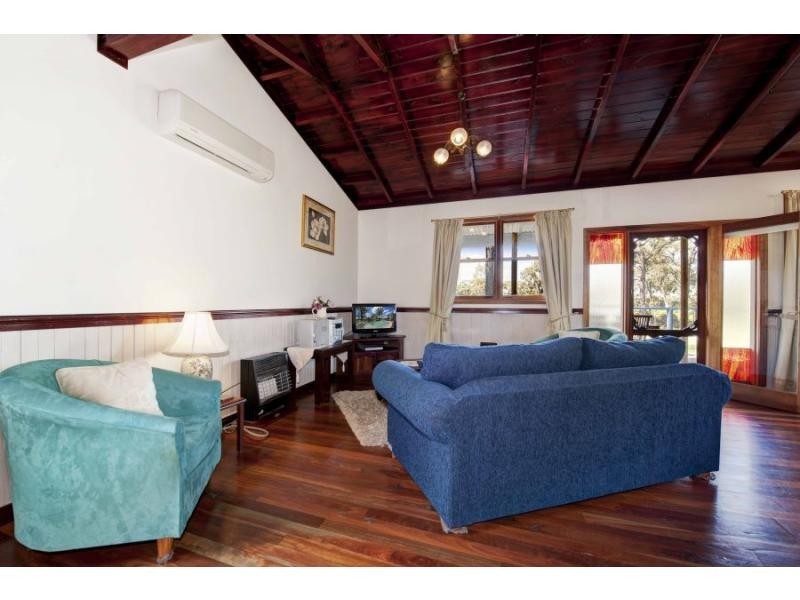 96 Olsen Road, Lovedale NSW 2325