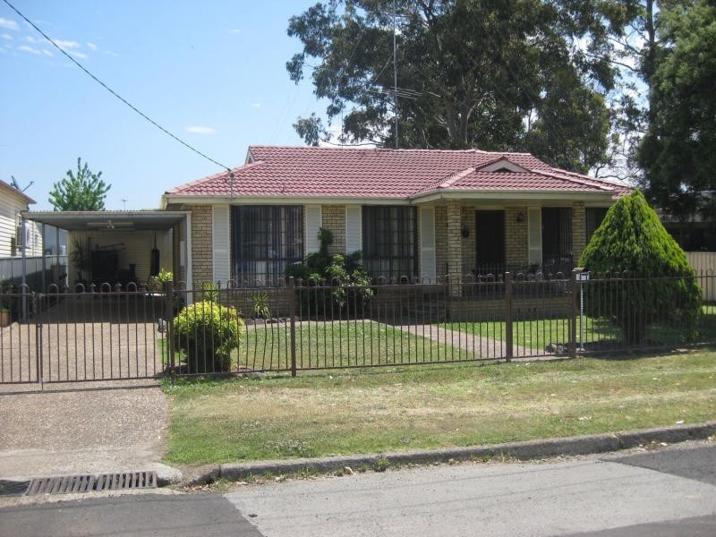 20 Charlton Street, Cessnock NSW 2325