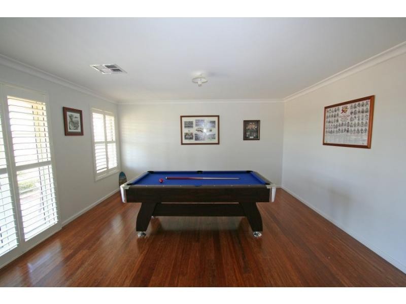 18 McKensey Street, Nulkaba NSW 2325