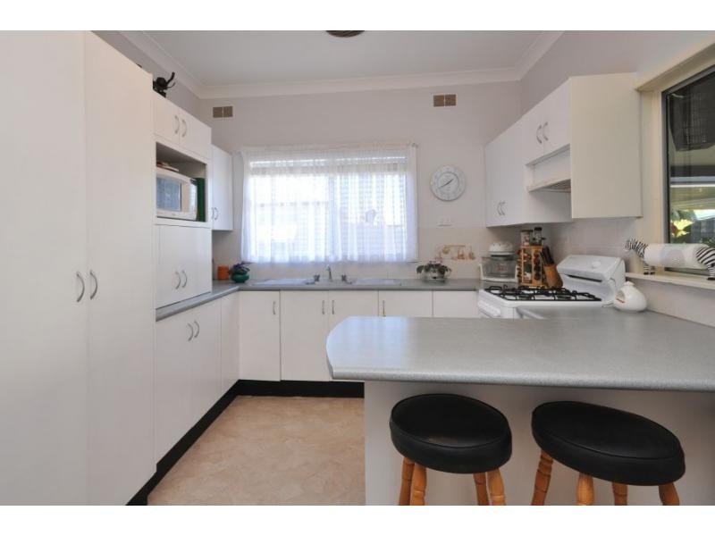17 Shedden Street, Cessnock NSW 2325