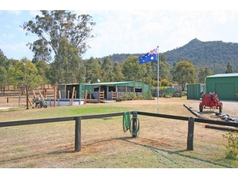 77 Noses Peak Road, Bulga NSW 2330