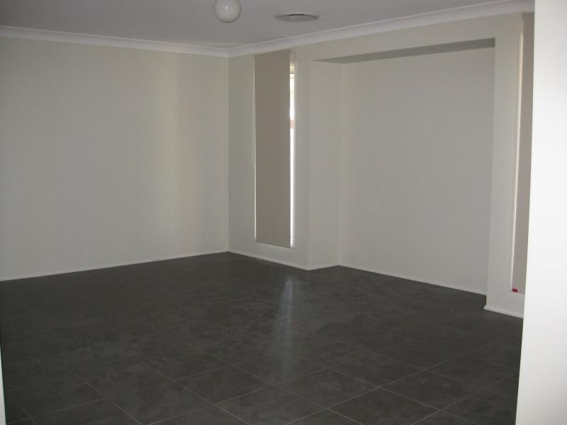 4 First Street, Millfield NSW 2325