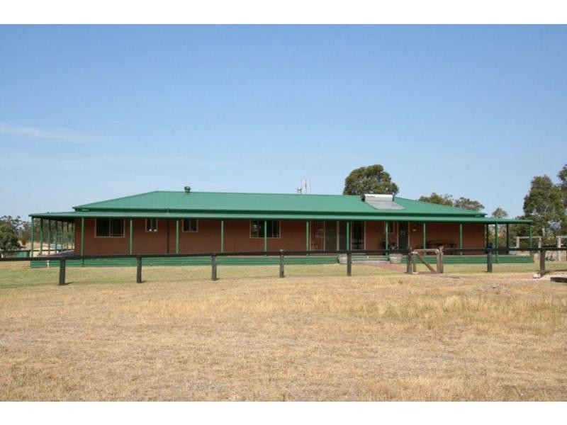 77 Noses Peak Road, Bulga NSW 2330
