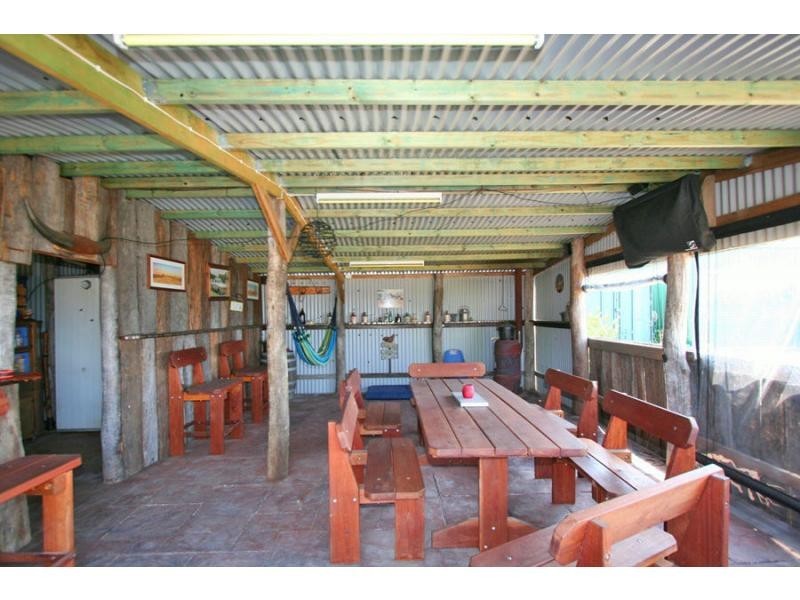 77 Noses Peak Road, Bulga NSW 2330