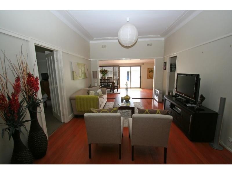 117 Wollombi Road, Cessnock NSW 2325