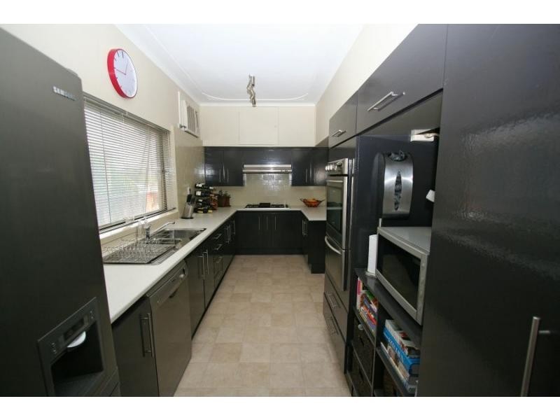 117 Wollombi Road, Cessnock NSW 2325