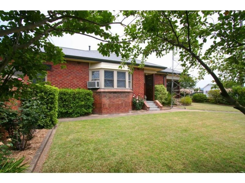 117 Wollombi Road, Cessnock NSW 2325