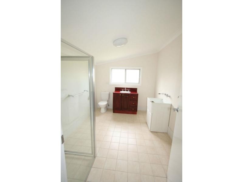 68 Anzac Avenue, Cessnock NSW 2325